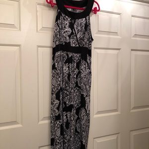 Black & White Print Maxi Dress